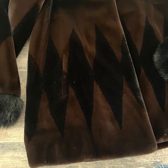 Nuage Dark Brown Black Faux Fur Hooded Coat w/ Trim Diamond Pattern Y2K - Picture 10 of 16